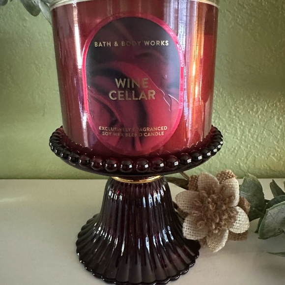 Bath & Body Works Beautiful Glass Maroon Candle Pedestal for 3 Wick - Picture 6 of 6